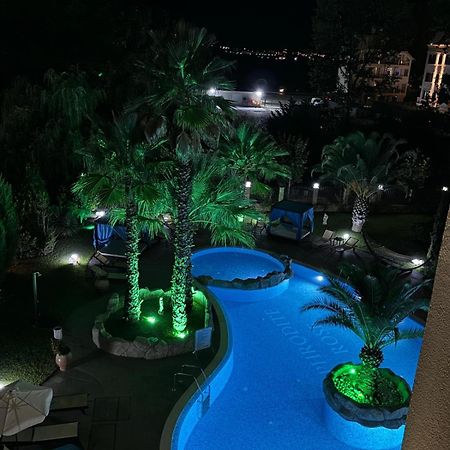 Aphrodite Rose Slăntjev Brjag Exteriör bild